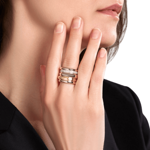 Bague 50 Pomellato Tubolare - Bague en or jaune, or blanc et diamants 58 Facettes 240