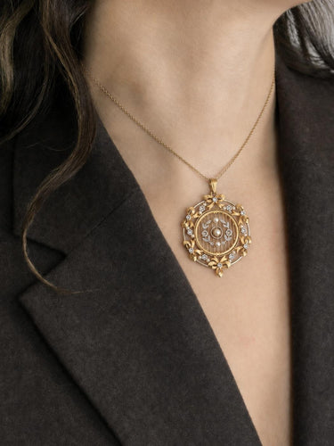 Pendentif Belle Époque - Pendentif rond en or jaune, perles et diamants 58 Facettes 1233.4