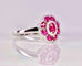 Bague en or blanc 18 carats, rubis et diamants 58 Facettes AB733