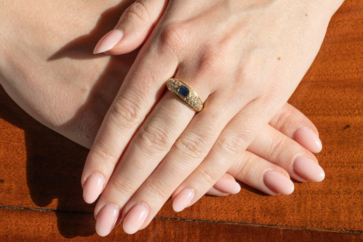 Bague 58 Bague vintage française en or jaune, saphir et diamants 58 Facettes 12078