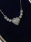 Collier Collier cœur en or blanc 18K et diamants 58 Facettes 269