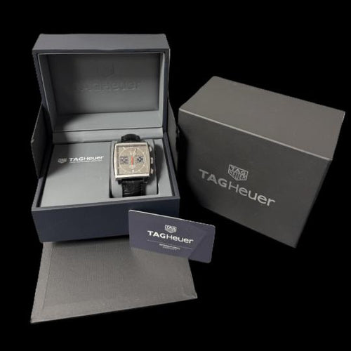 Montre TAG Heuer Monaco - Montre Chronograph Calibre 12 en acier 58 Facettes MT46495
