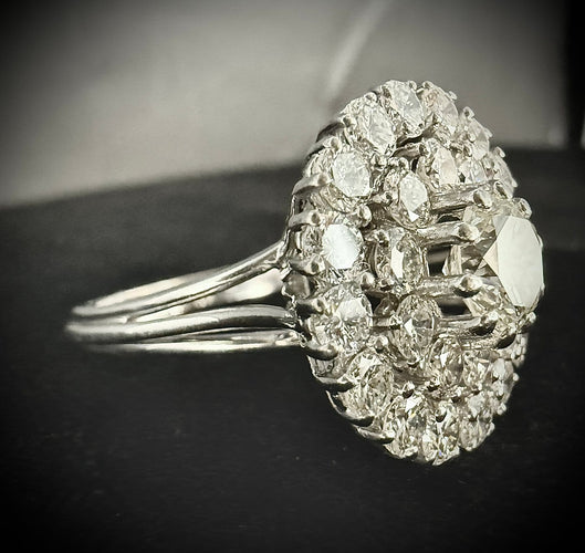 Bague 60 Bague marguerite en platine et diamants 58 Facettes Bague 05