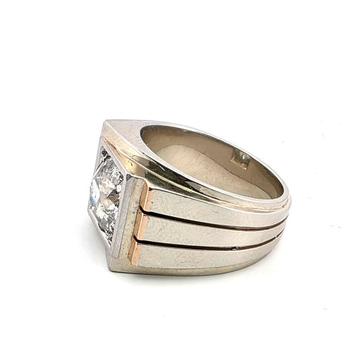 Bague 54 Bague en or jaune et blanc 18 kt avec diamant 58 Facettes 380/26 A