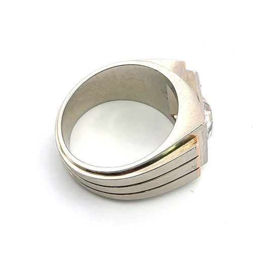 Bague 54 Bague en or jaune et blanc 18 kt avec diamant 58 Facettes 380/26 A