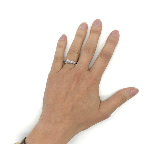 Bague 52 Alain Roure - Bague en or blanc et diamants 58 Facettes Z15B51795