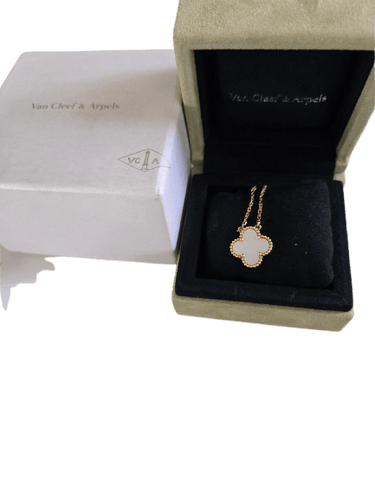 Van Cleef & Arpels Vintage Alhambra - Collier en or jaune et nacre