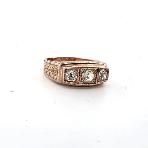 Bague 56 Bague en or jaune 14 ct et diamants 58 Facettes 1994 A 166/26