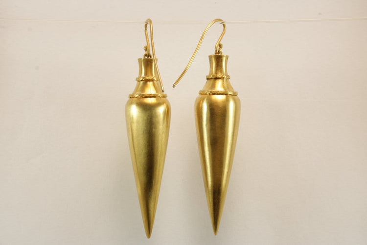 Boucles d'oreilles Boucles d'oreilles amphore anciennes en or 14K 58 Facettes 7716
