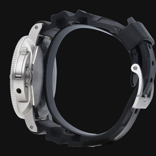 Montre Panerai Luminor Submersible - Montre automatique 42 mm 58 Facettes MT46902