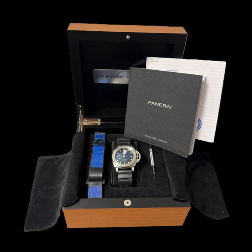 Montre Panerai Luminor Submersible - Montre automatique 42 mm 58 Facettes MT46902