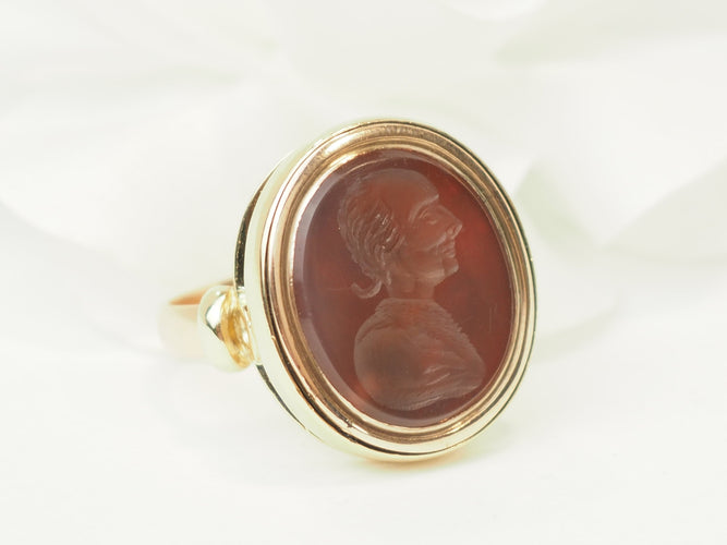 Bague 62 Bague intaille en or jaune, or rose et cornaline 58 Facettes 33779
