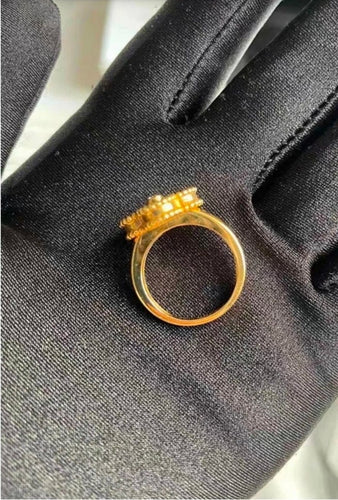 Bague 51 Van Cleef & Arpels Vintage Alhambra - Bague en or jaune, onyx et diamant 58 Facettes jnci51
