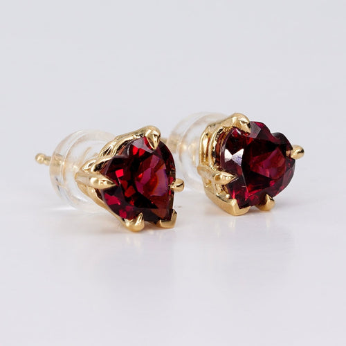 Boucles d'oreilles Boucles d'oreilles en or jaune 14 ct et grenats cœur 58 Facettes E018