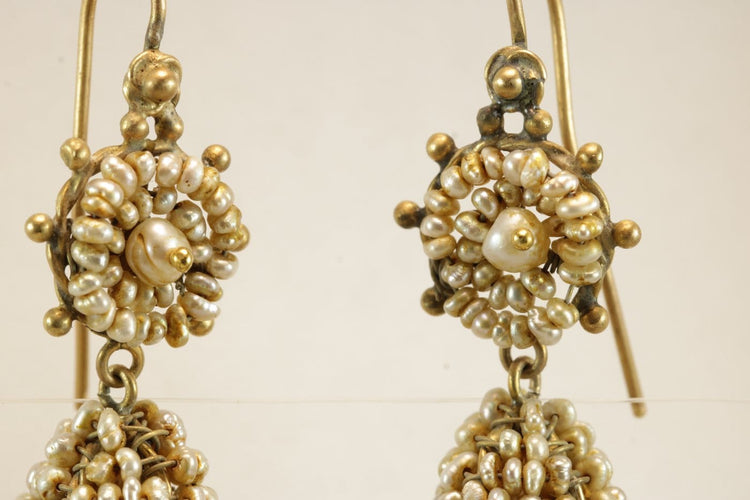 Boucles d'oreilles Boucles d'oreilles anciennes en or 14K et perles naturelles 58 Facettes 7710