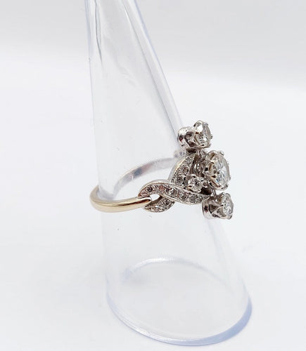 Bague 53.5 Bague marquise Art déco en or blanc 18k et diamants 58 Facettes A07308