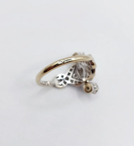 Bague 53.5 Bague marquise Art déco en or blanc 18k et diamants 58 Facettes A07308