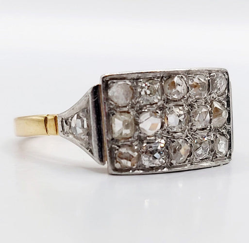 Bague Art déco en or 18k, platine et diamants 58 Facettes A07309