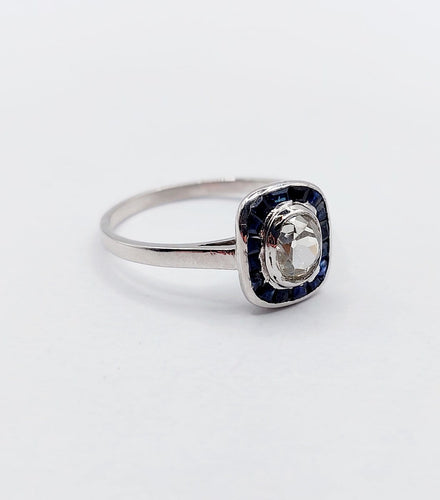 Bague 56 Bague Art déco en platine, diamant et saphirs 58 Facettes A07311