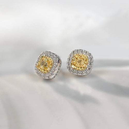 Boucles d'oreilles Boucles d'oreilles en or blanc 18K, diamants jaunes coussin et brillants 58 Facettes GER1318WG