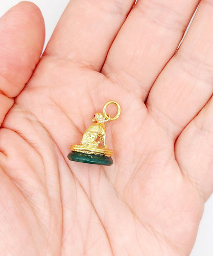 Pendentif Pendentif sceau antique en or 18k et jaspe 58 Facettes A07316