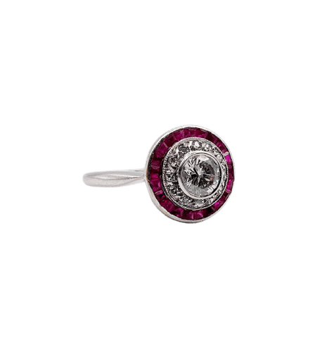 Bague 51.5 Bague cible Art déco en or blanc, platine, diamant et rubis synthétiques 58 Facettes A07317