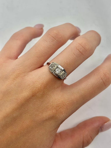 Bague 54 Bague en or blanc 18K et diamants 0,30 ct 58 Facettes 1993