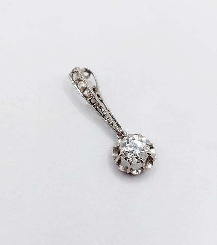 Pendentif Pendentif Art déco en platine et diamants 58 Facettes A07325