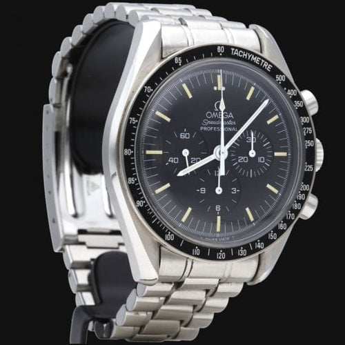 Montre Omega Speedmaster - Montre en acier 58 Facettes MT45133