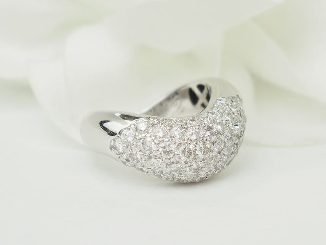 Bague 51 Bague vague pavée de diamants en or blanc 58 Facettes 33754