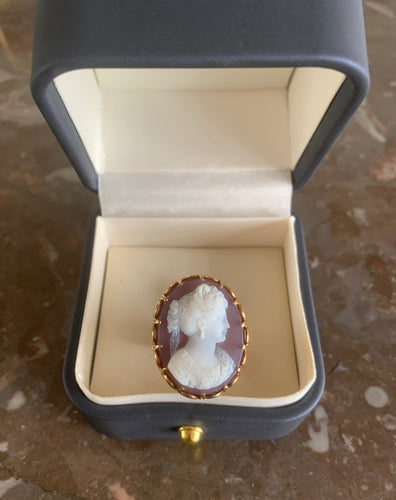Bague 56 Bague ancienne camée agate en or jaune 18 carats 58 Facettes B400