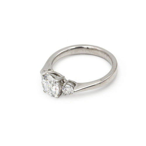 Bague 52 Solitaire trilogie - Bague en or blanc et diamants 58 Facettes 260142R-220596R