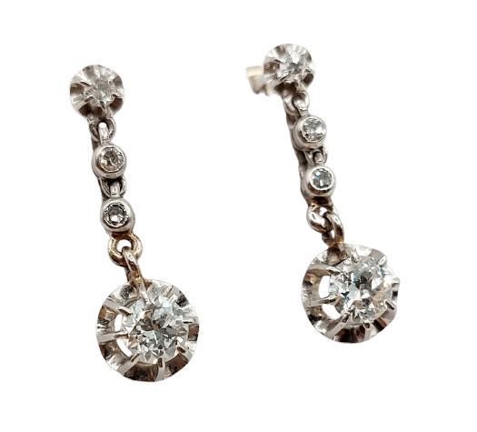 Boucles d'oreilles Dormeuses Art déco - Boucles d'oreilles en or blanc, platine et diamants 58 Facettes A07332
