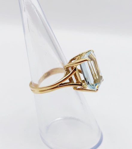 Bague 50 Bague cocktail vintage en or 18k et aigue-marine 58 Facettes A07289