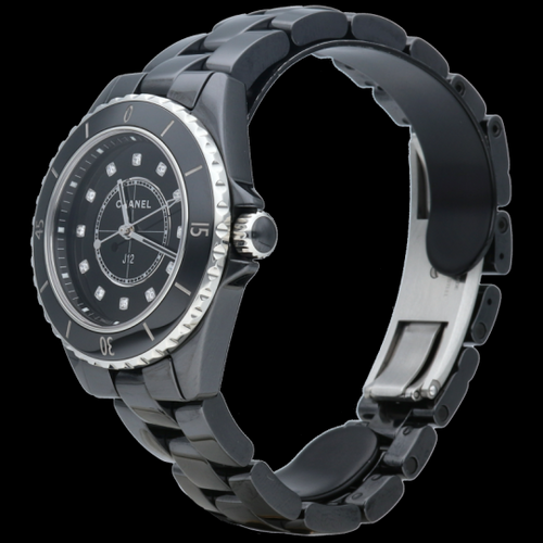 Montre Chanel J12 - Montre 33 mm en céramique et diamants 58 Facettes MT46966