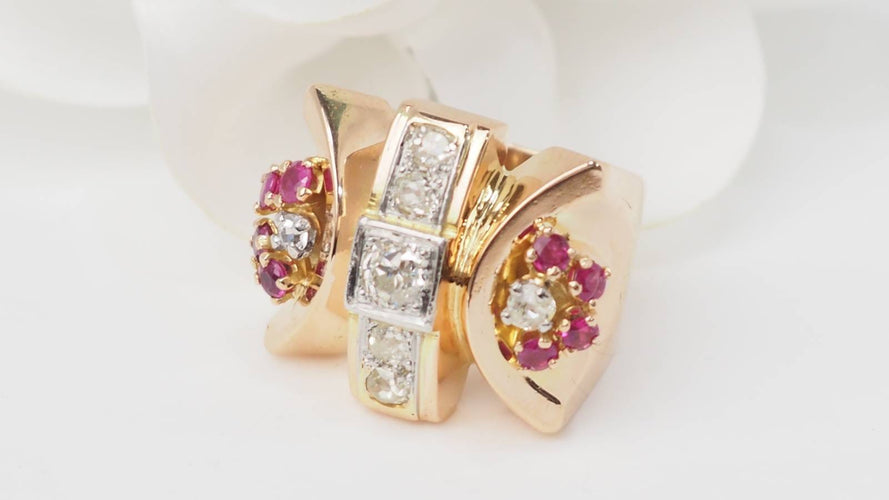 Bague Bague Tank en or jaune, rubis et diamants 58 Facettes 32887