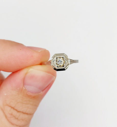 Bague 54 Bague Art déco en or blanc 18K et platine avec diamant 58 Facettes A07175