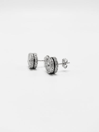 Boucles d'oreilles Boucles d'oreilles modernes en or blanc 18K et diamants 58 Facettes SKU/260186