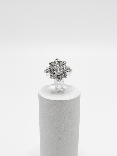 Bague 53 Bague marguerite vintage en or jaune 18K et argent, diamants 58 Facettes SKU/260182