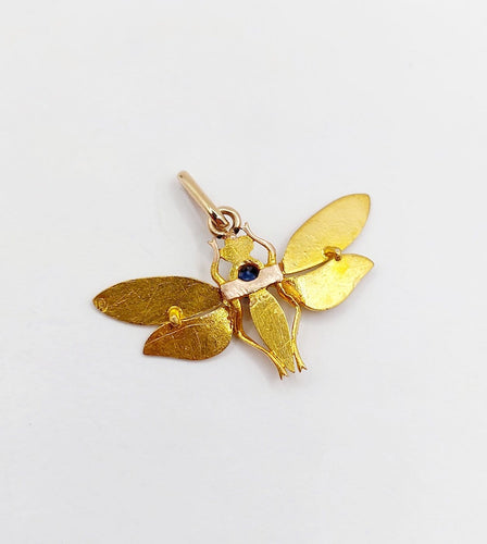 Pendentif Pendentif papillon Art nouveau en or 18K et topaze bleue 58 Facettes A07223