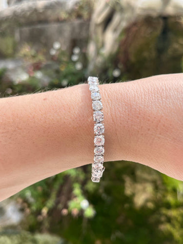 Bracelet Bracelet tennis en or blanc et diamants 16,65 ct 58 Facettes Bracelet
