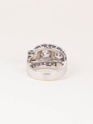 Bague 53 Bague géométrique en or blanc et diamants 58 Facettes 1239