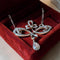 Collier Art Nouveau - Collier pendentif en platine et diamants 58 Facettes NE-1009