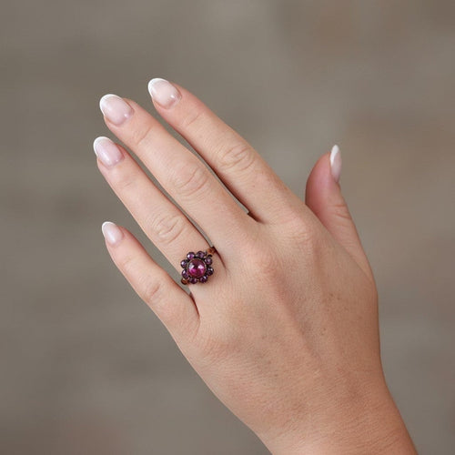 Bague 56.5 Victorien - Bague marguerite en or jaune 14k et grenats rhodolites 58 Facettes RI-1013