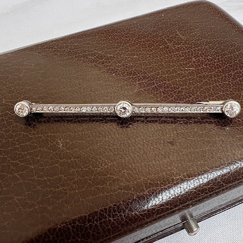 Broche Art déco - Broche barrette en platine, or blanc et diamants 58 Facettes BRO-1002