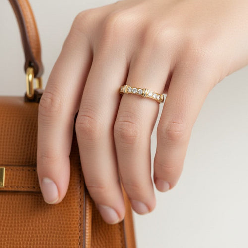 Bague 53 Cartier Contessa - Bague en or jaune et diamants 58 Facettes RI-1029