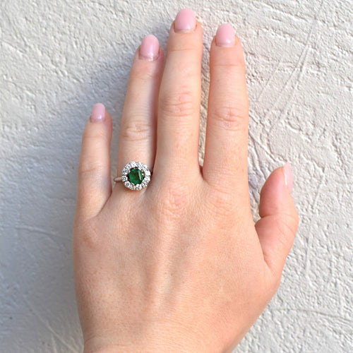 Bague 58 Mellerio - Bague Daisy en platine, émeraude et diamants 58 Facettes RI-1028