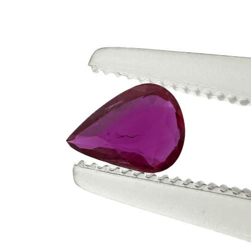 Paire de rubis de Siam poire non chauffés 0,75 ct