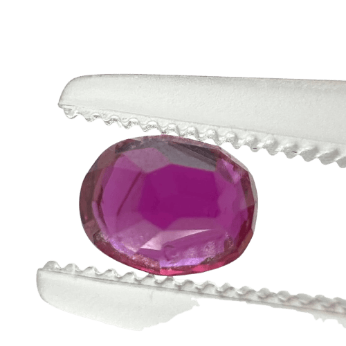 Rubis de Siam - Pierre ovale 0,68 ct non chauffée