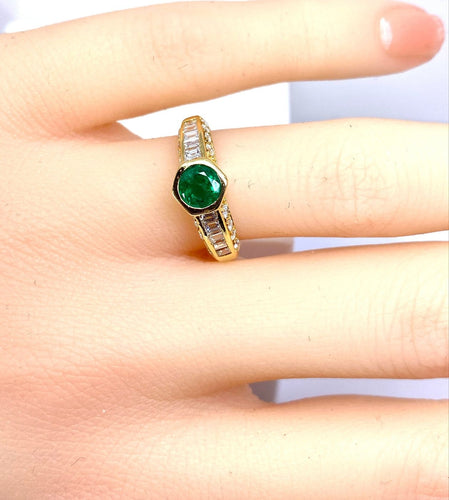 Bague 50 Bague jonc en or jaune 18 carats, émeraude et diamants 58 Facettes AB732
